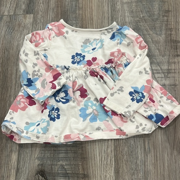🦄5/25 Baby floral flowy long sleeve - Picture 4 of 4